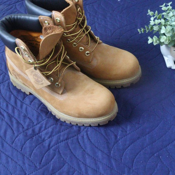 Brand New! Men\'s 6 inch Timberland Boots main image 4